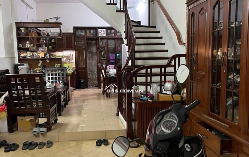 Rẻ Nhất Đống Đa, Nguyễn Chí Thanh, xe con tránh hoạt động, thông tứ tung, 100m,27 Tỷ